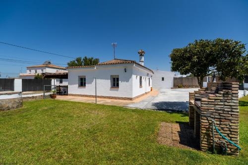 Casa Carlos con Piscina Privada en Conil