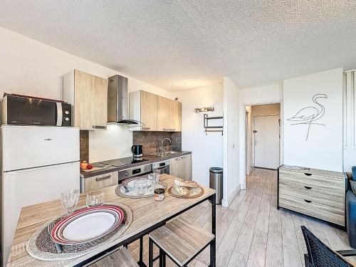 Apartment Les Grenadines-7 by Interhome