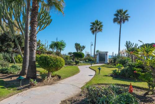 Apartamento de lujo a 30m playa photo 25