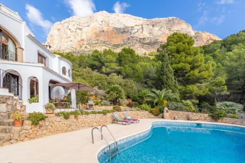 Villa Sol y Luna