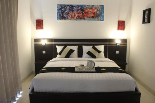 Postel nebo postele na pokoji v ubytování The Diana Suite