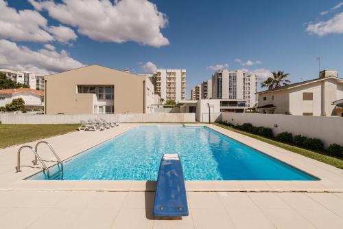 Viana Beach Surf House