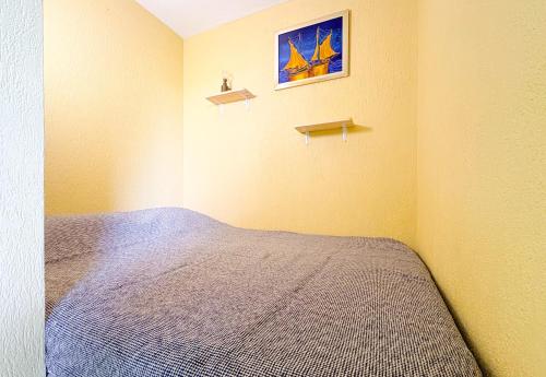 Loft Vue Mer avec Terrasse Privée — Quartier Port Vauban, Antibes | 2 min Gare | Plages à pied photo 24