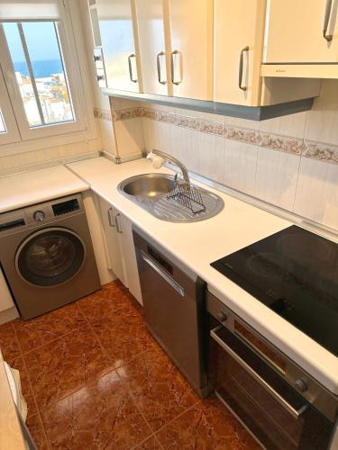 Stunning Sea View 2-bedroom