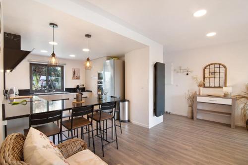 Flat 2 Bedrooms Cunha