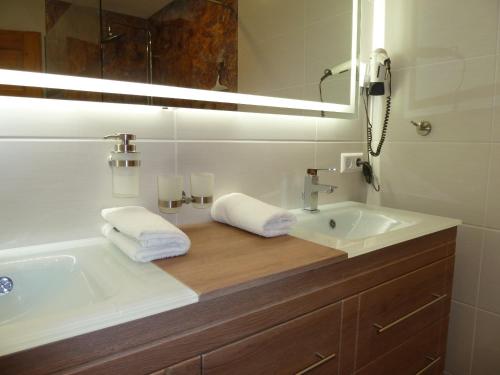 Bilik mandi di Ferienwohnung Gome