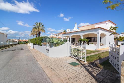 Villa Luísa Galé