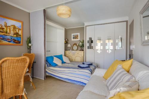 Llit o llits en una habitació de Bellevue Cannes