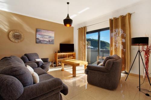 Morning Glory 2 Bedroom Apartment