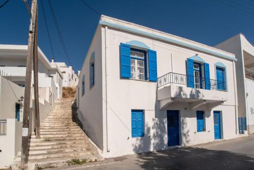 Naxos Family House in Vivlos