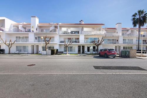 Costa Cabanas 54