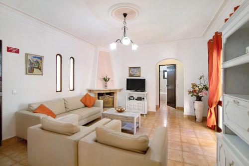 Vila Filipa