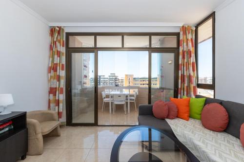 Sunny one bedroom apartment