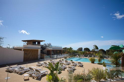 Bungalow avec terrasse vue mer