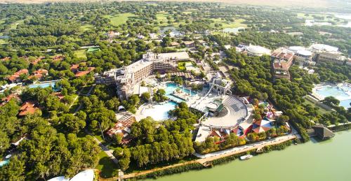 Bazén v ubytování Xanadu Resort - High Class All Inclusive nebo v jeho okolí