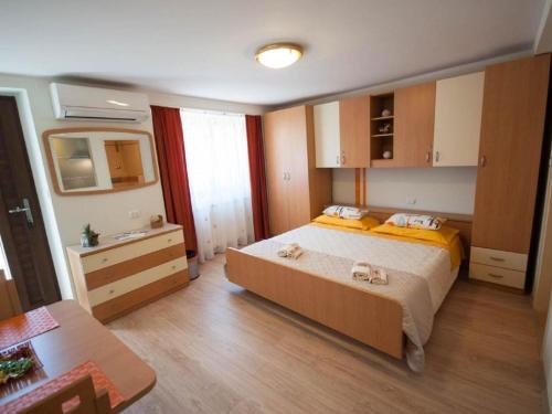 Apartment Studio Dario direkt am Strand by Interhome