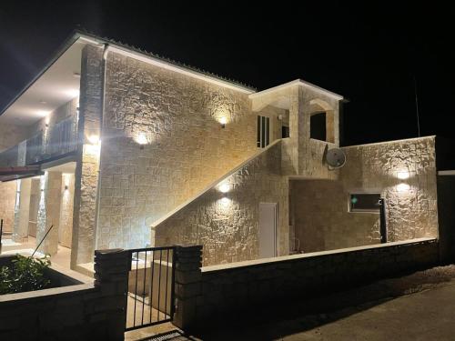 Apartment Stonehouse-Pag by Interhome