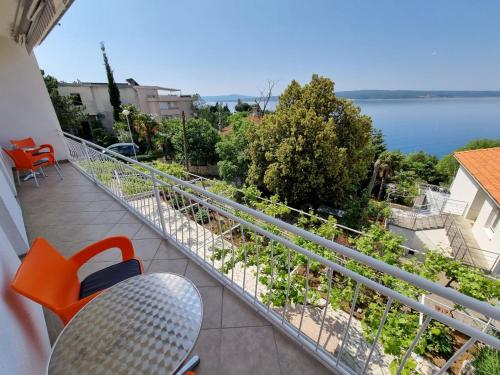 Apartment Wohnung für 4 Personen- 100m vom Strand entfernt by Interhome