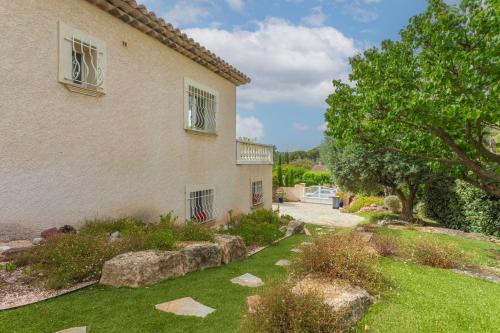 Appartement dans Villa Bonheur