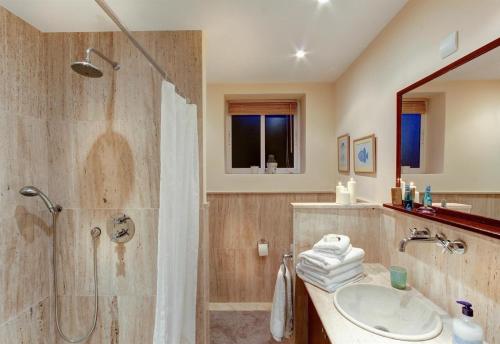 Casa Eucalyptus Family Home photo 21