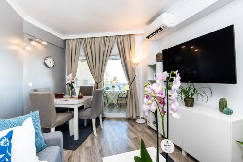 Beachfront apartment Puerto Marina