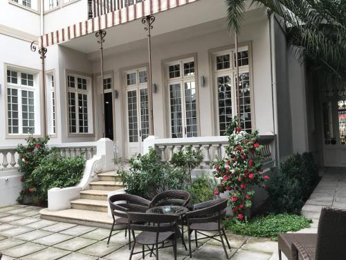 Taman di luar Matildas Hotel Boutique