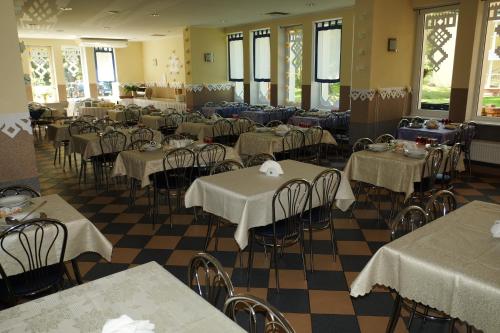 Restaurace v ubytování OW Posejdon Dźwirzyno