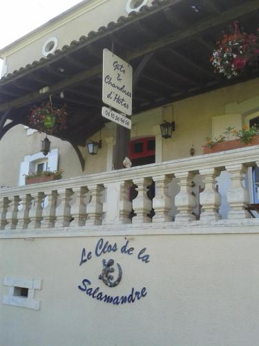 Πιστοποιητικό, βραβείο, πινακίδα ή έγγραφο που προβάλλεται στο Le Clos de la Salamandre