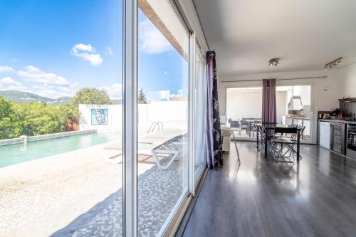 Villa piscine privée proche plages