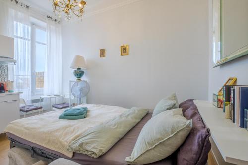 Joli studio près de Monaco