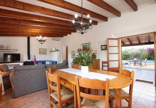 Villa Oliveres