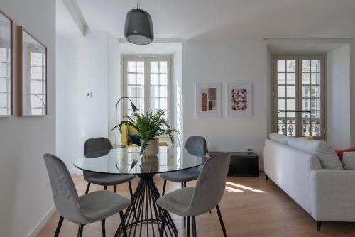 Luxury 2 bedroom Plaza Alcantara