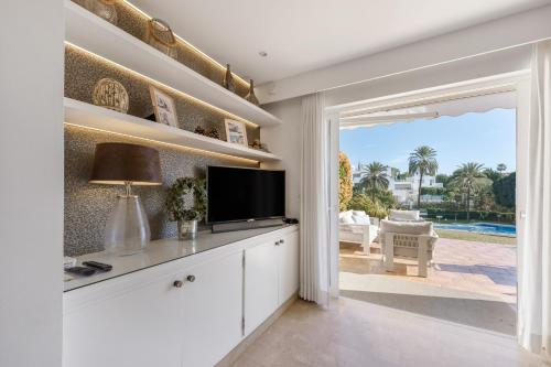 Beautiful 4b Townhouse