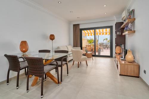 Apartment 1st line Burriana Nerja