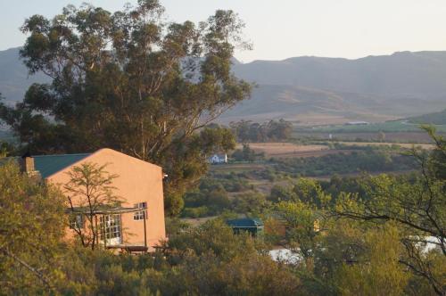 Gallery image of Swartberg Backpackers in Matjiesrivier