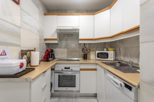 Comfortable Yacht Club Apartment photo 17