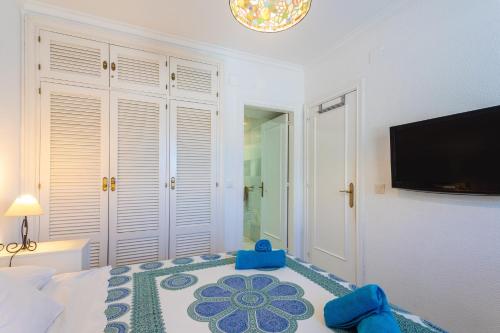 Comfortable Yacht Club Apartment photo 18
