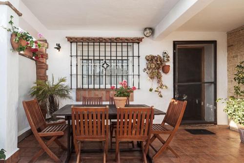 Villa Mayo con piscina privada
