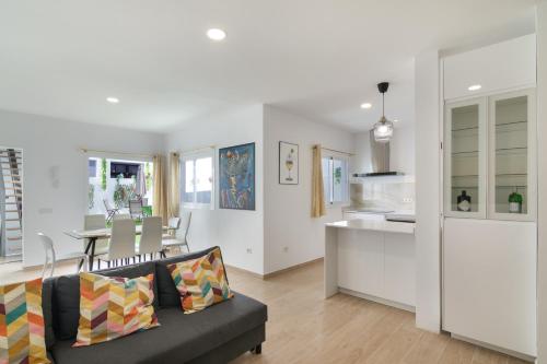 Garden Terrace House - La Isleta