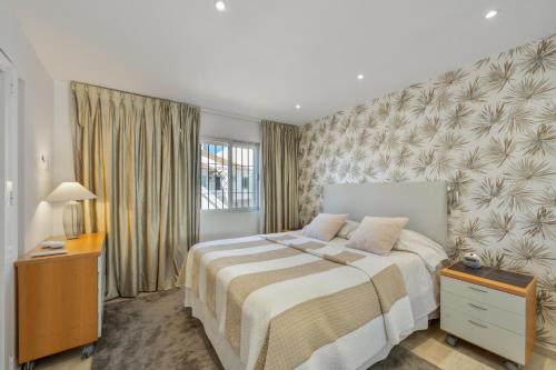 Beautiful 4b Townhouse