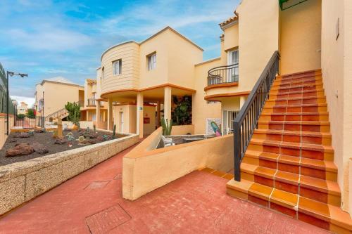 Yucca Park Apartment
