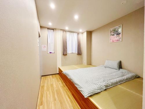 MIYAVI hotel