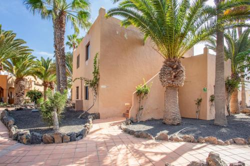 Oasis Duna_ Casa Elena Pool