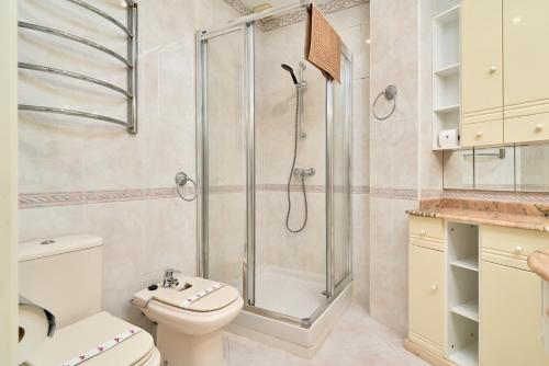 Poolside Apartment Nerja