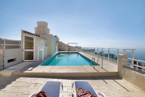 Luxury in Puerto Marina