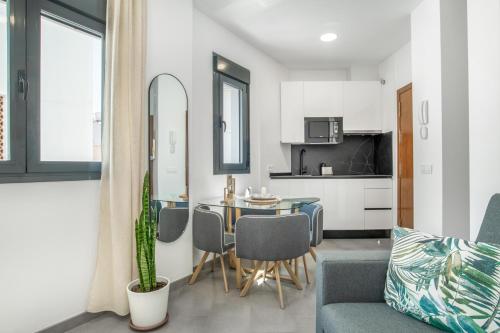 Cervantes Homes No1