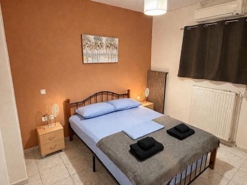 Manos house 15 minutes from the airport