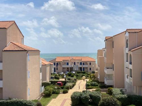 Apt vue mer - balcon - parking