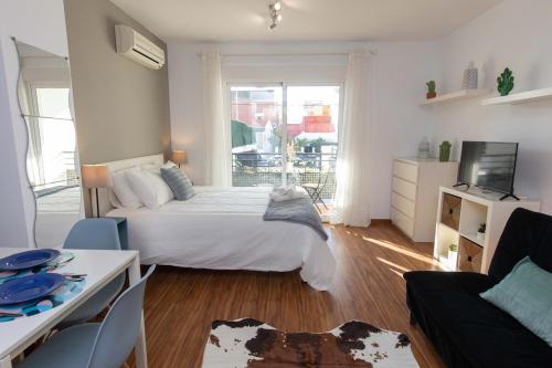 House by the sea apartment