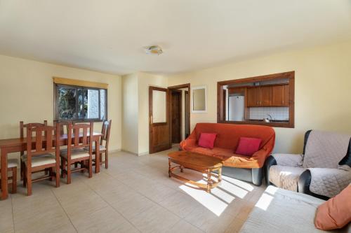 Big 2-bedroom in Tenerife South